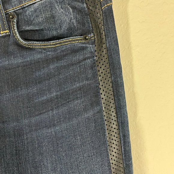 Hudson Women's Ava Super Skinny Cropped Jeans Size 27 Style WC4022DIF - Picture 5 of 11